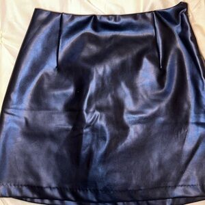 Abercrombie black leather mini skort